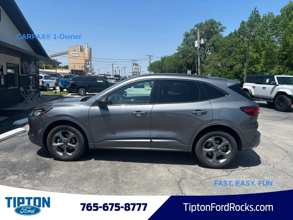 Used 2024 Gray Metallic Ford ST-Line image 18