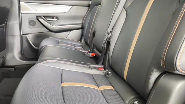 2025 Mazda CX-70 Premium Package - Photo 29