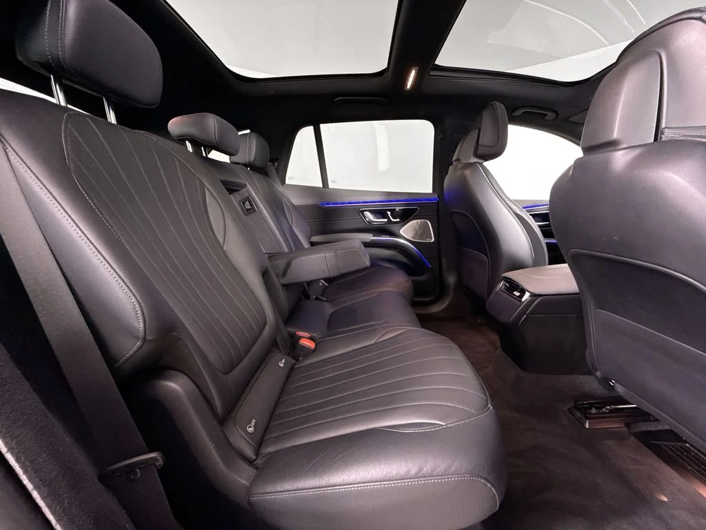 Used 2023 Black Mercedes-Benz 450 image 27