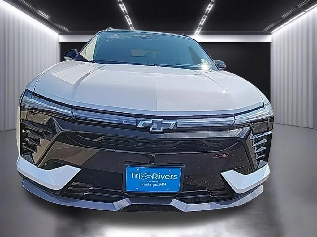 Used 2025 Beige Chevrolet SS image 8