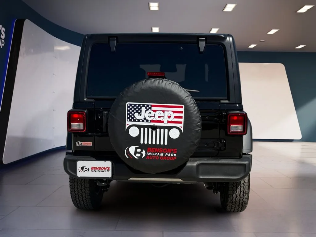 New 2026 Black Jeep Sport RHD image 4