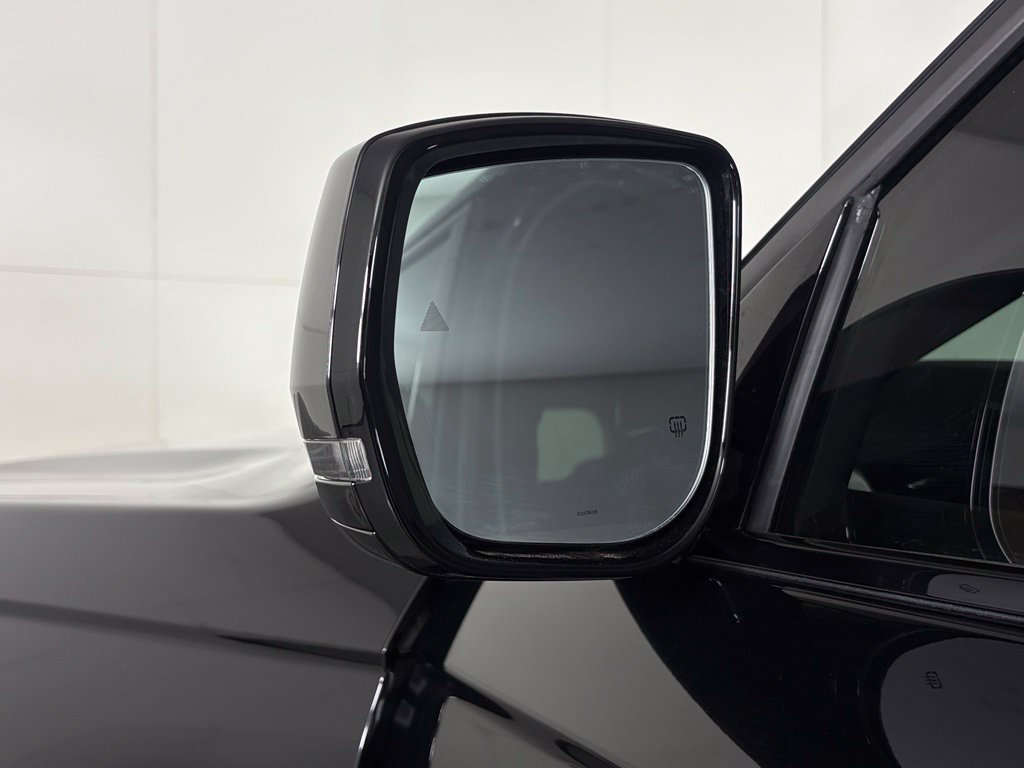 New 2027 High-Gloss Black Paint Jeep Altitude image 13