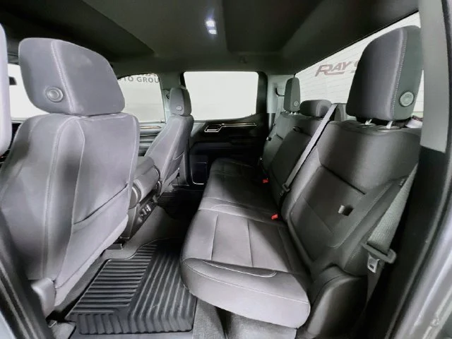 Used 2024 Silver GMC Elevation image 23