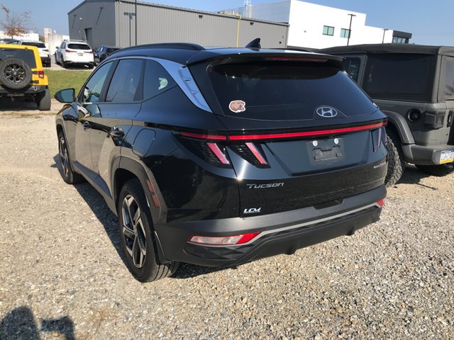 Used 2023 Phantom Black Hyundai SEL Convenience image 4