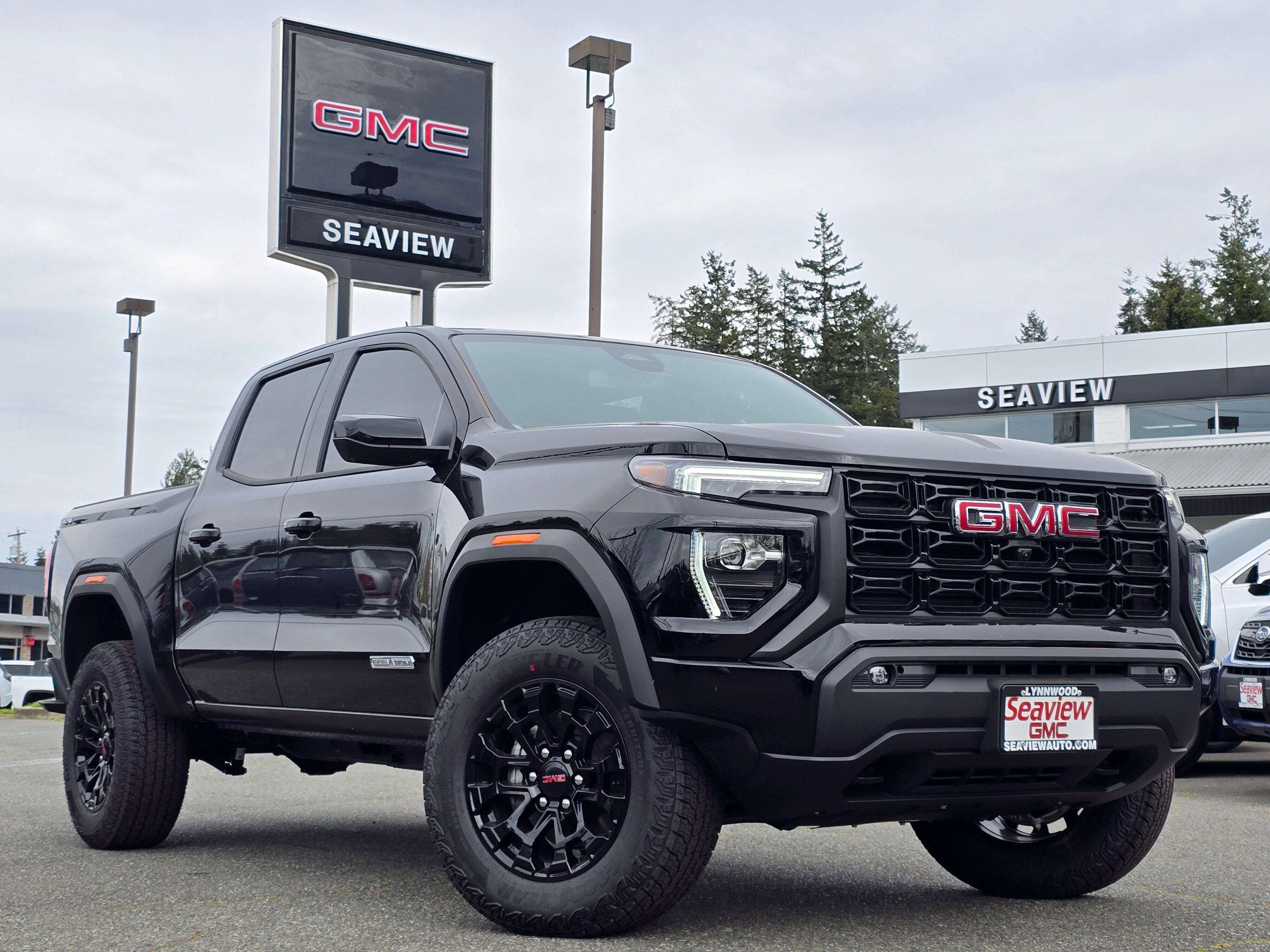 2026 GMC Canyon 4WD Elevation Crew Cab Short Box's photo