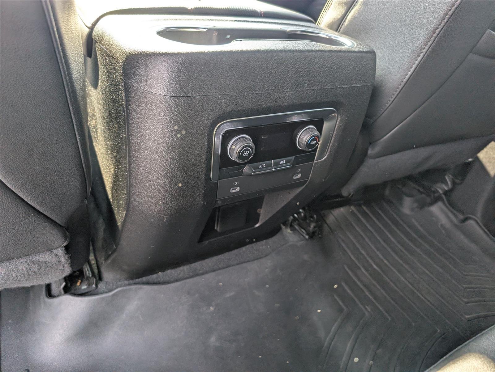 Used 2023 Summit White Chevrolet RST image 29