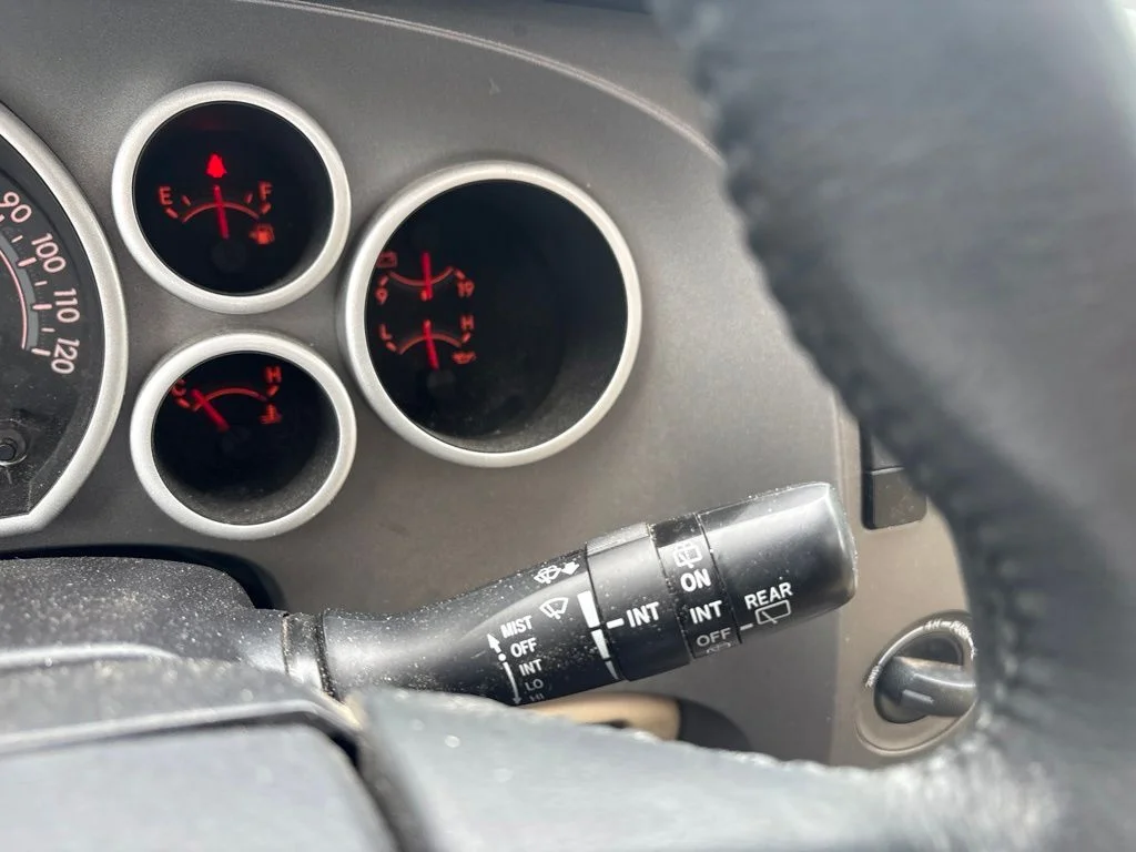 Used 2015 Black Toyota SR5 image 25