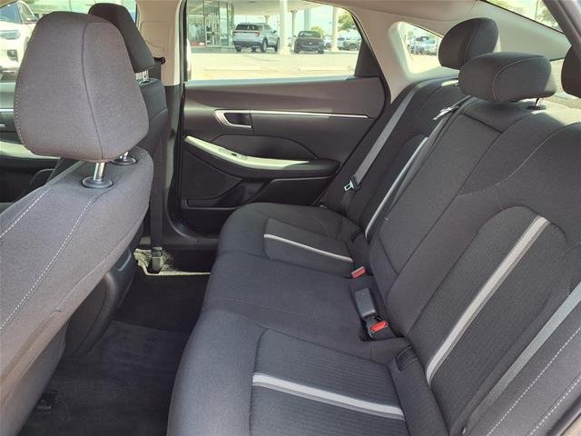 Used 2024  Hyundai  image 20