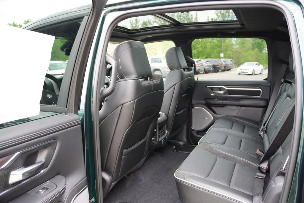 New 2026 Serrano-Green Metallic Exterior Paint RAM Laramie image 11