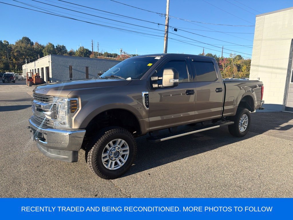 Used 2018 Stone Gray Metallic Ford XLT image 2