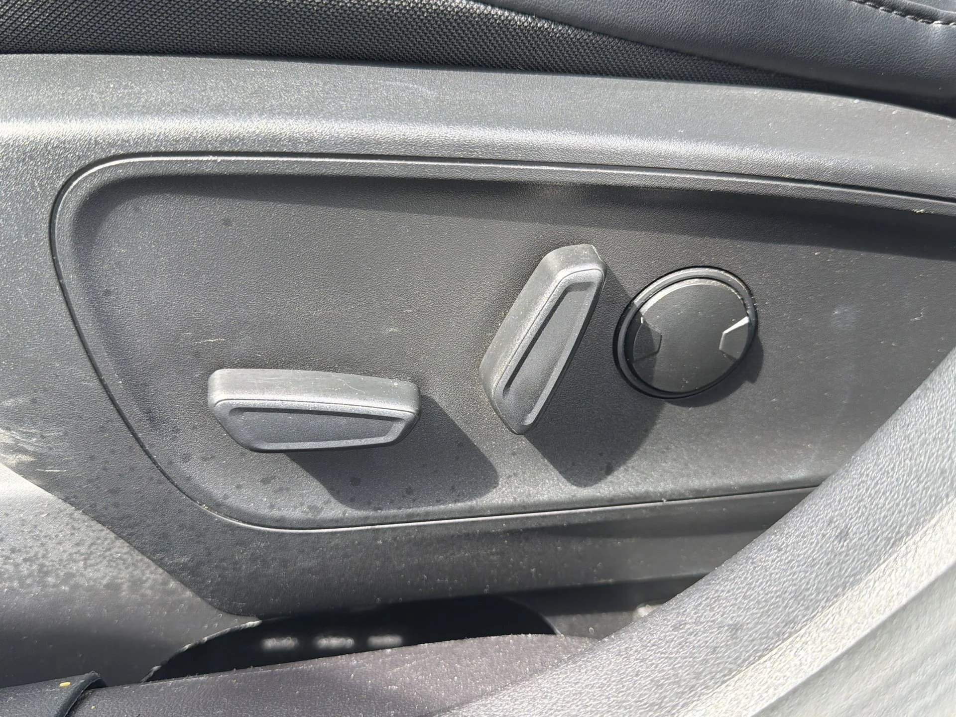 Certified Used 2023 Gray Metallic Ford ST-Line image 27
