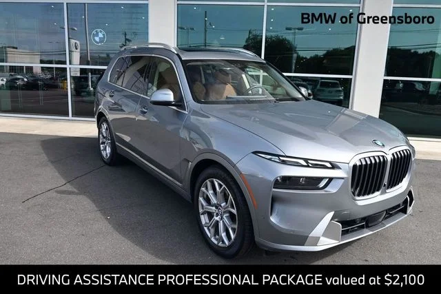 Used 2024 Gray BMW xDrive40i image 1