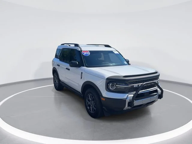 Used 2025 White Ford Big Bend image 1