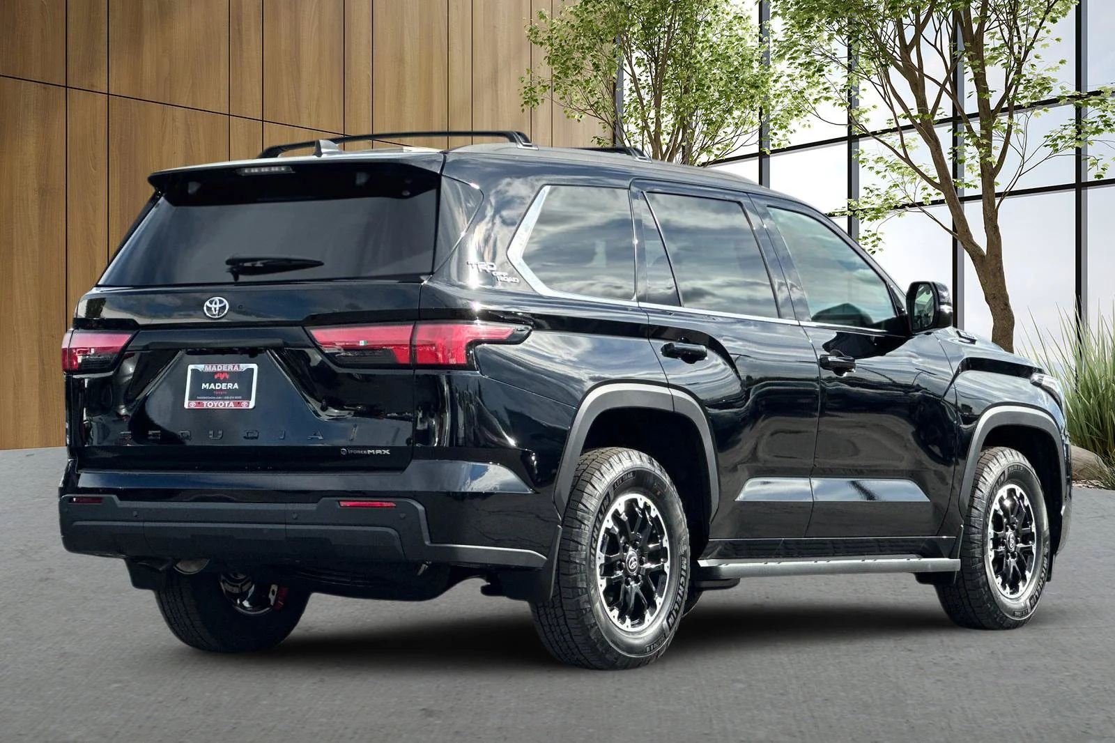 New 2026 Midnight Black Metallic Toyota SR5 image 4
