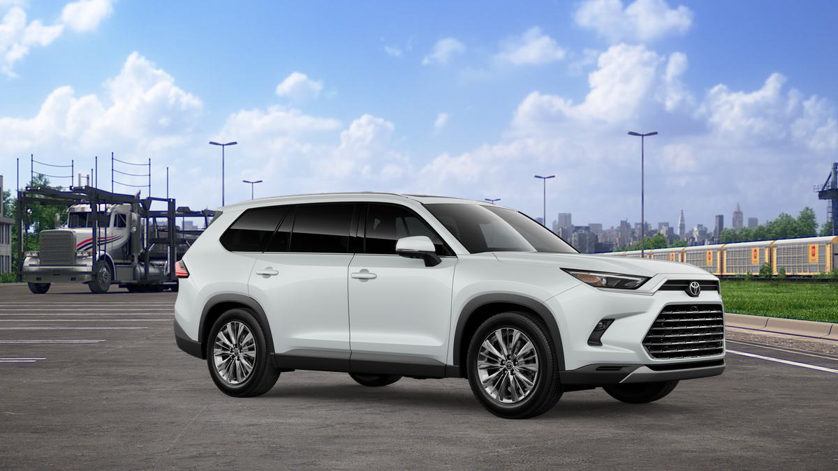 New 2026 Wind Chill Pearl Toyota Platinum image 14