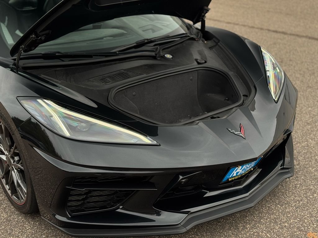 Used 2023 Carbon Flash Metallic Chevrolet Stingray image 37