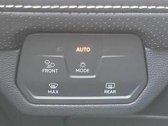 2026 Volkswagen Atlas SE w/Tech - Photo 35