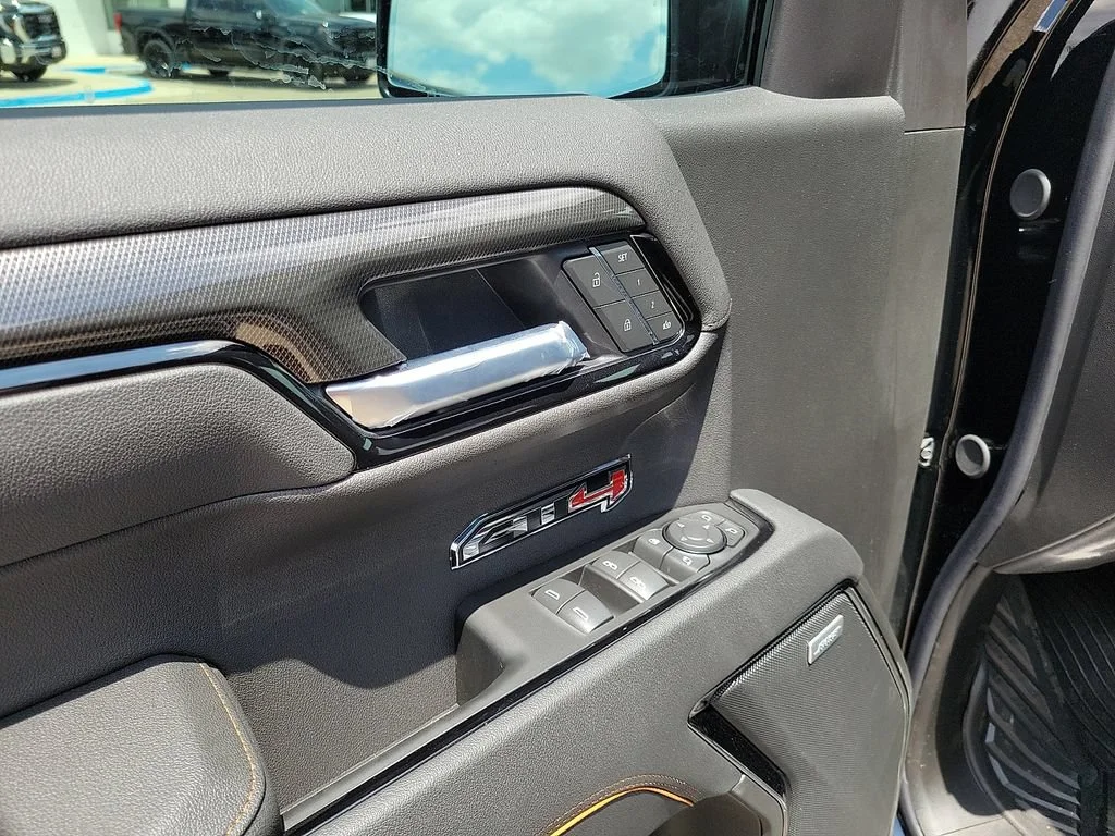 2026 GMC Sierra 1500 AT4 - Photo 18