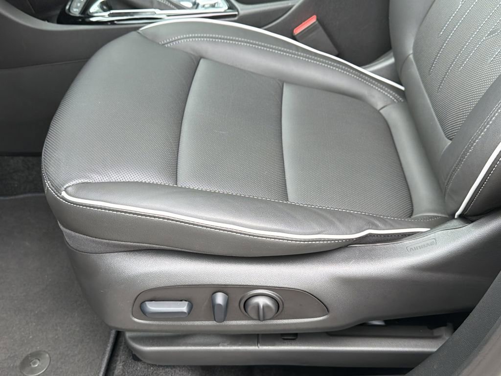 2026 Buick Encore GX Avenir - Photo 22