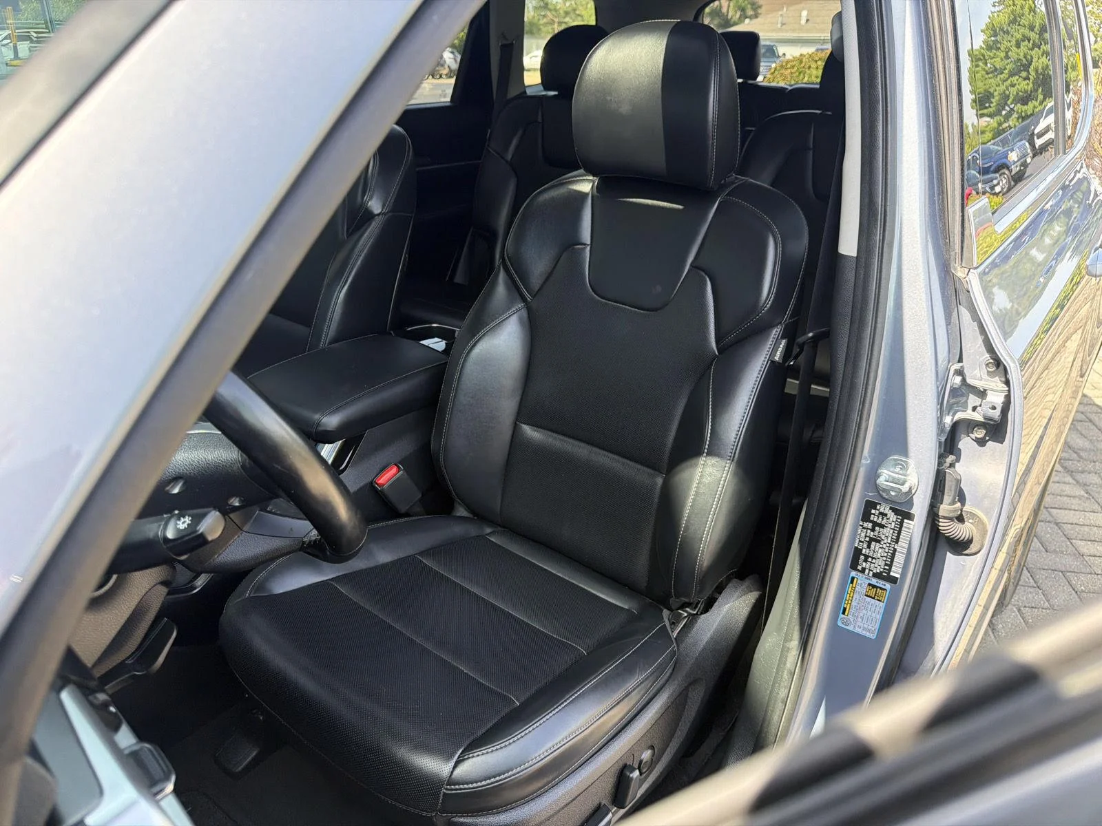 Used 2024 Everlasting Silver Kia S image 14