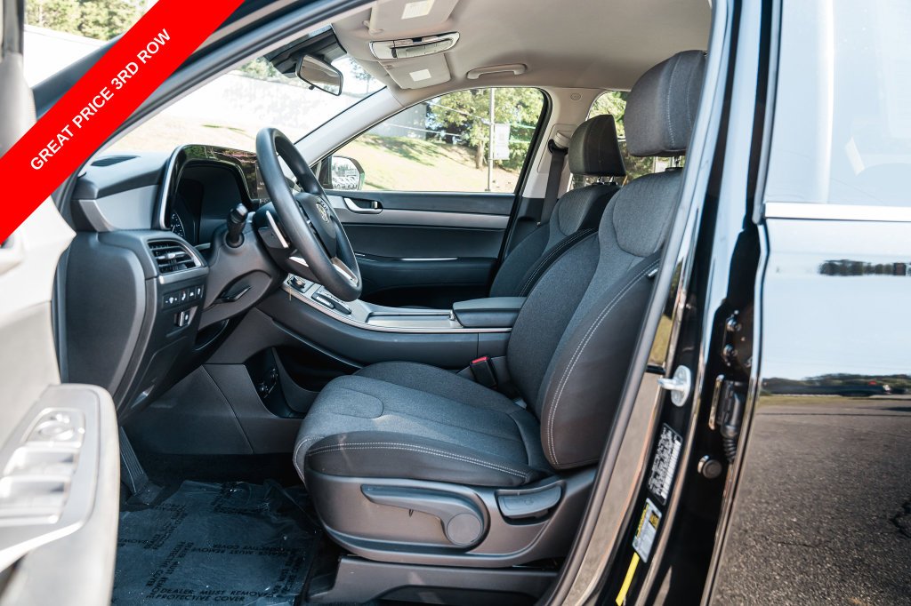 Used 2022 Abyss Black Hyundai SE image 23