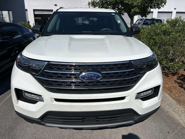 Certified Used 2023 White Ford XLT image 2