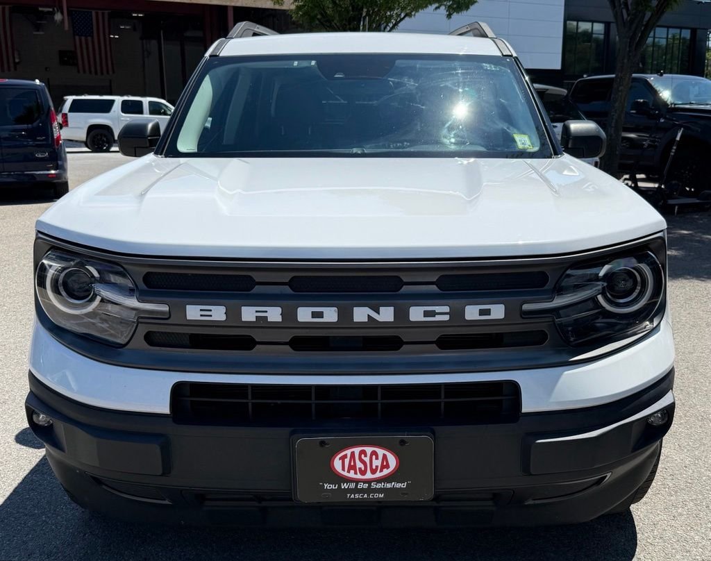 Used 2021 White Ford Big Bend image 3
