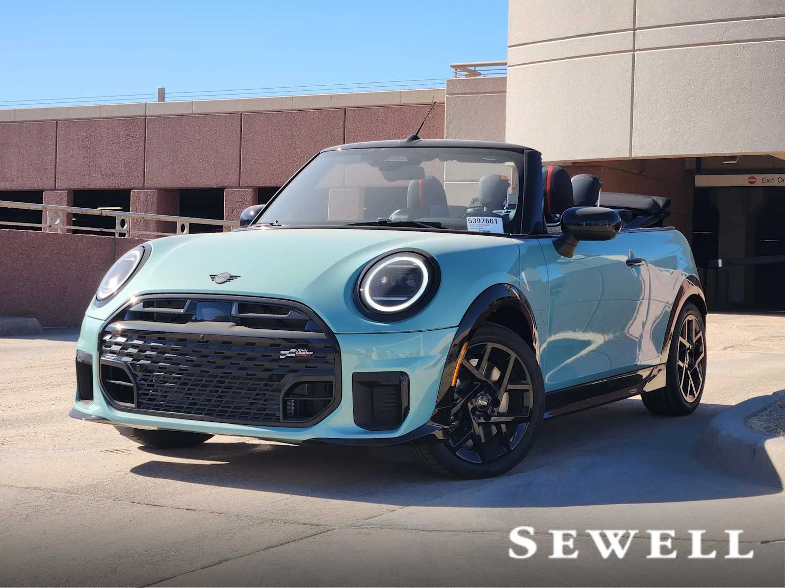 2026 MINI Convertible Cooper S's photo