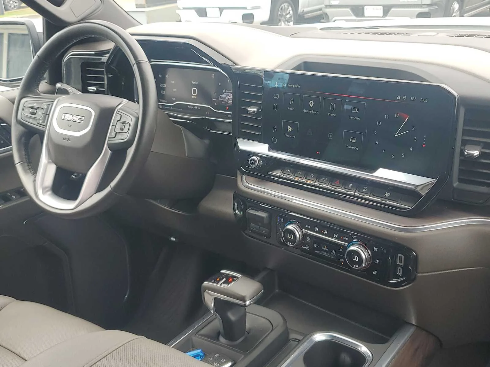 Used 2024 Summit White GMC SLT image 19