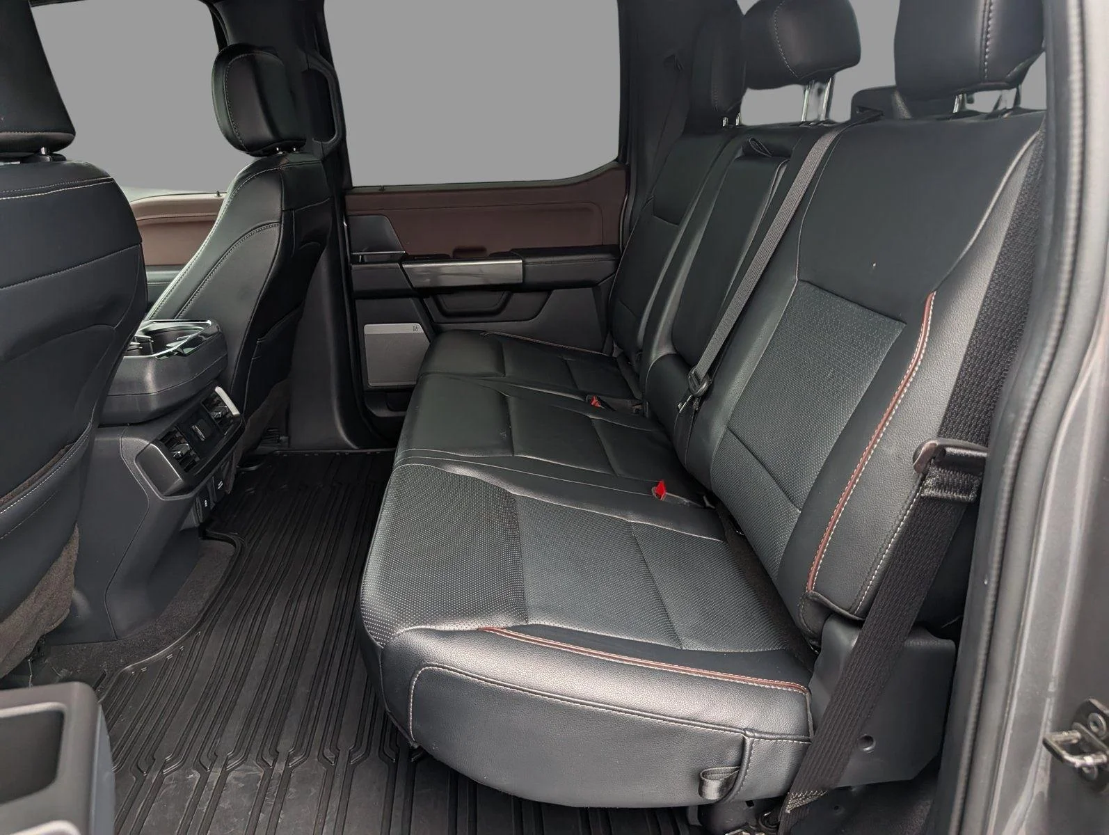 Used 2023 Carbonized Gray Ford LARIAT image 30