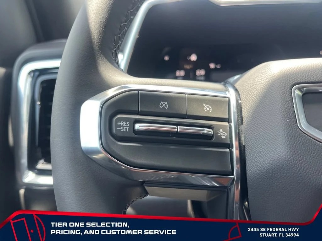 New 2026 Sterling Metallic GMC Elevation image 25