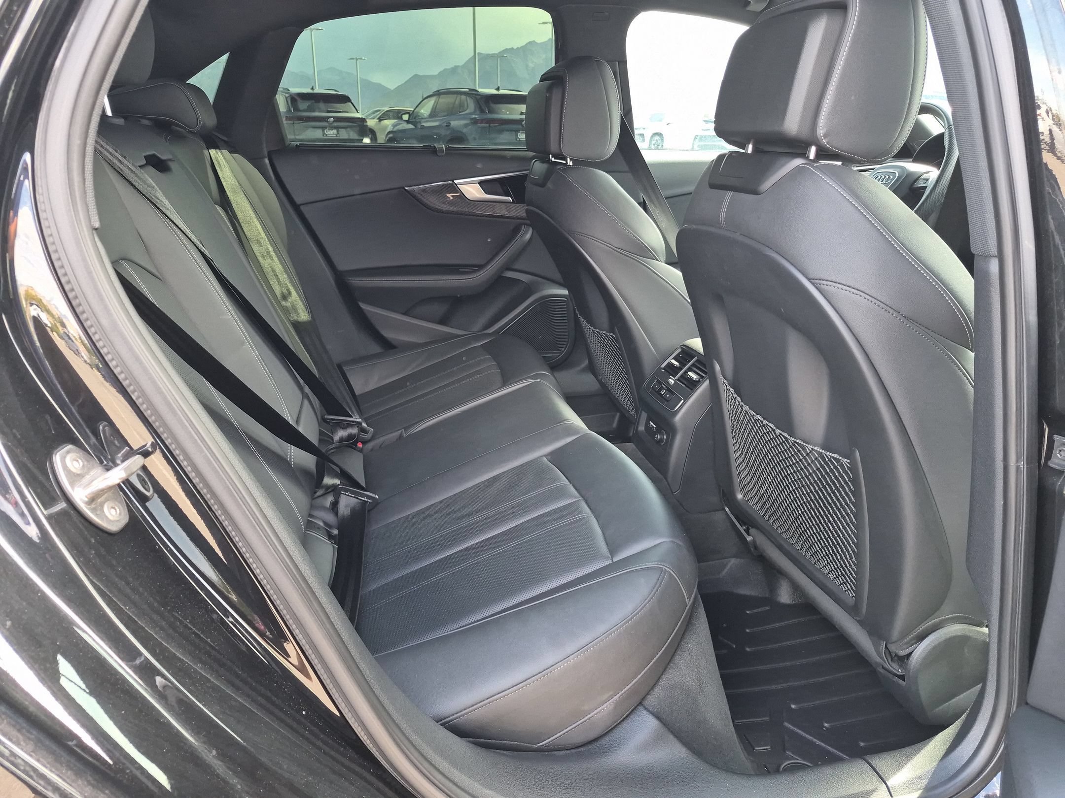 Used 2024  Audi Premium Plus image 31