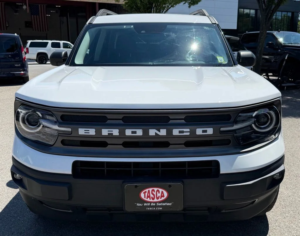 Used 2021 White Ford Big Bend image 3
