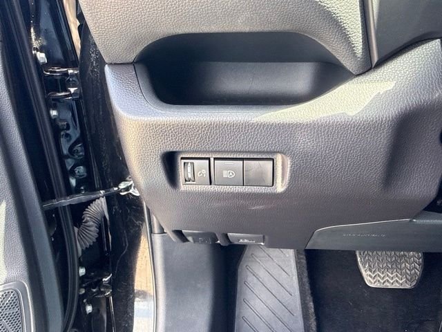 Used 2025 Black Toyota XLE image 28