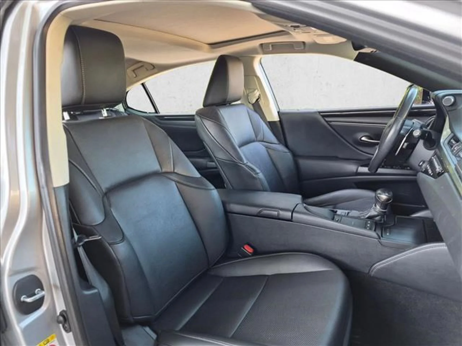 Used 2019 Atomic Silver Lexus ES 350 image 18