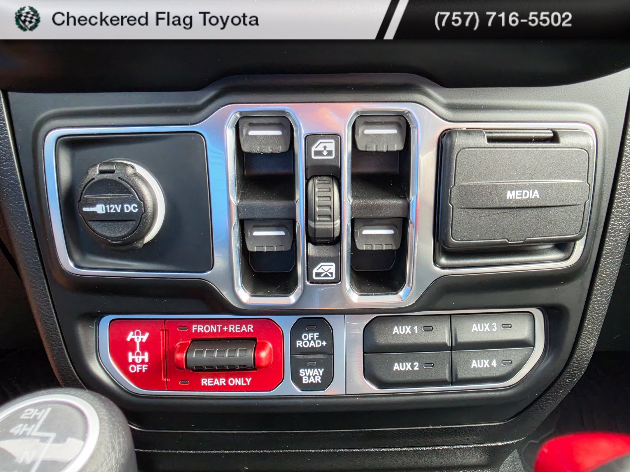 Used 2021 Snazzberry Pearlcoat Jeep Rubicon image 19