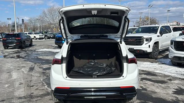 2026 Buick Envision Sport Touring - Photo 31