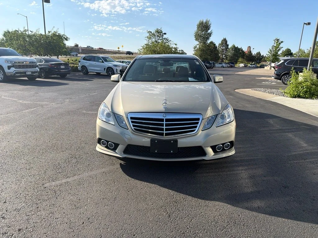 Used 2010  Mercedes-Benz E 550 image 8