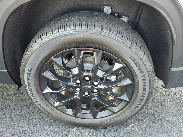 New 2026 Gray Chevrolet LT image 7