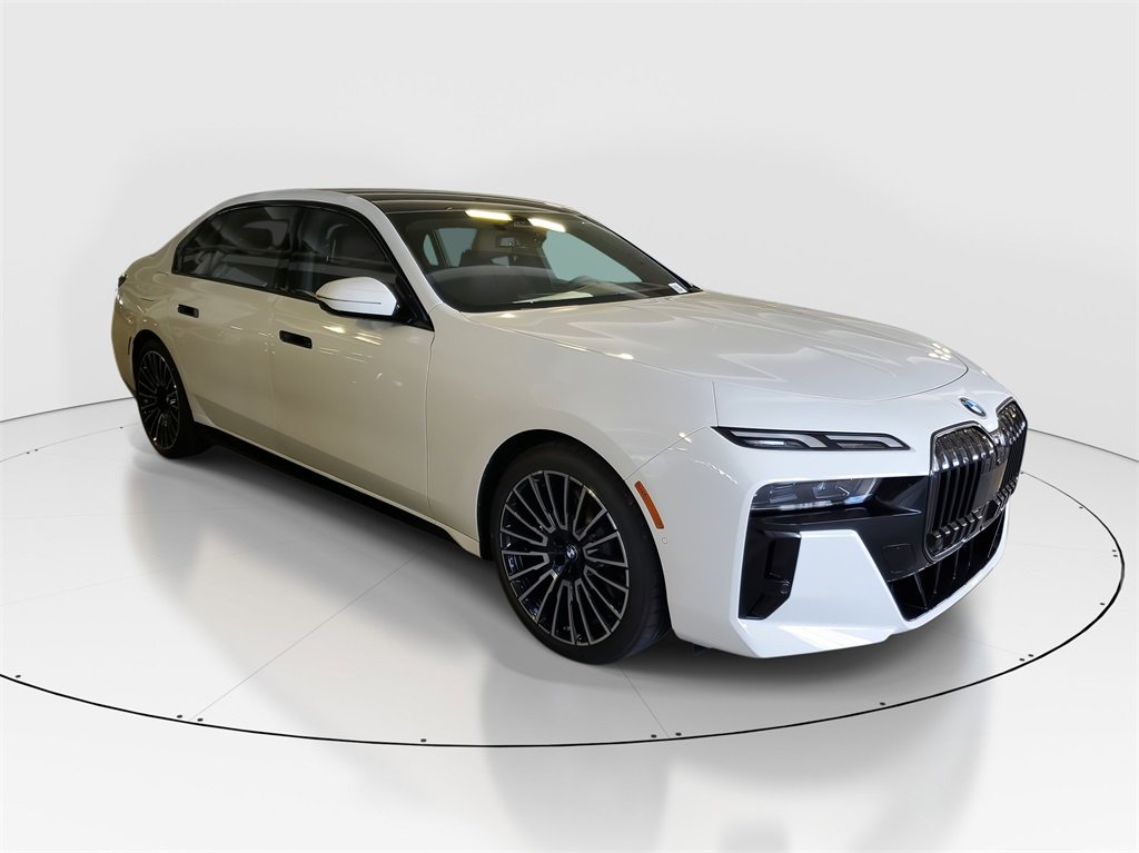 2026 BMW 7 Series 740i