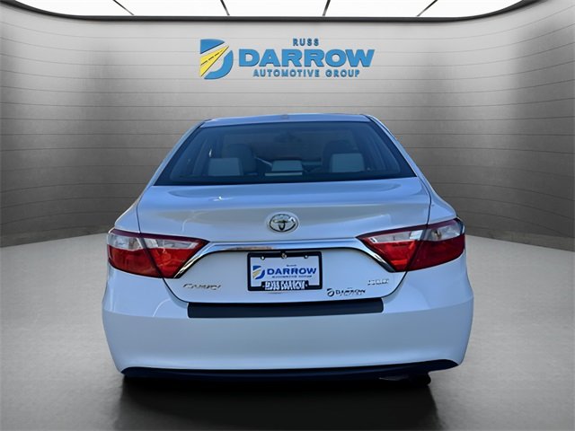 2017 Toyota Camry LE photo 4