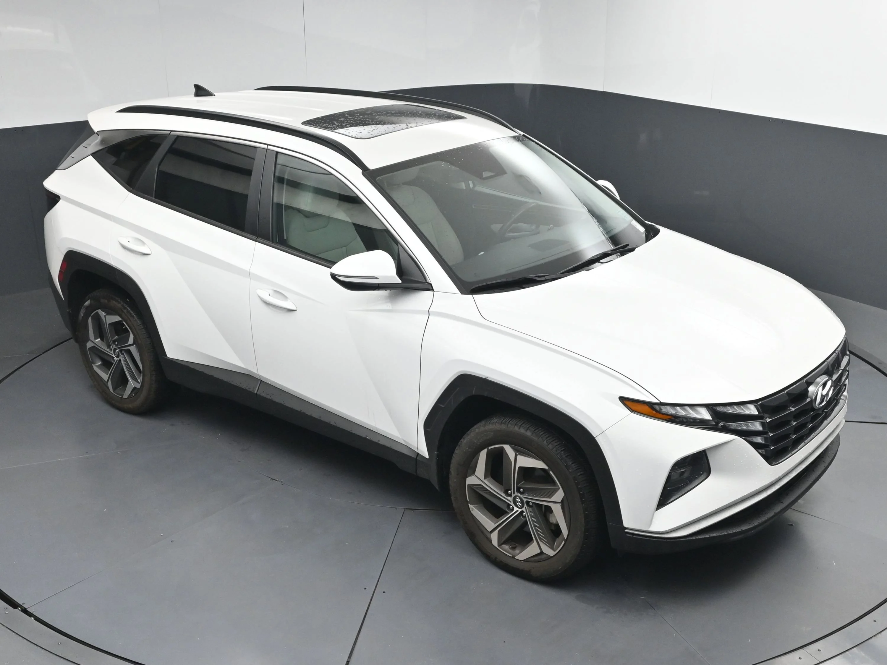 Used 2023 Serenity White Pearl Hyundai SEL image 30