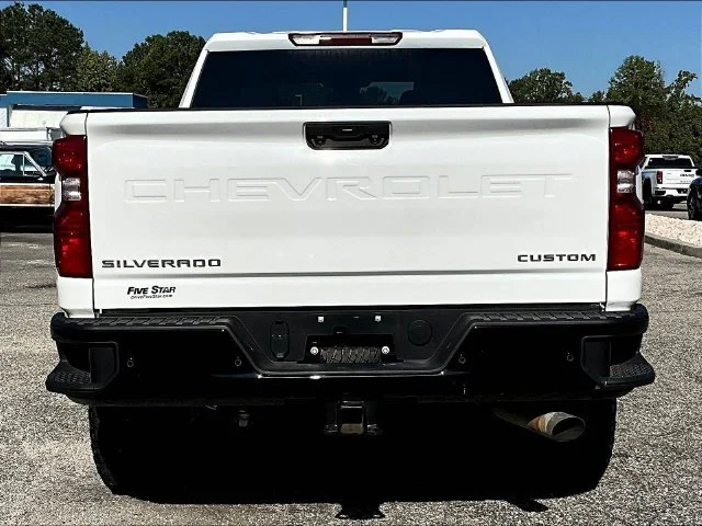 Used 2026 White Chevrolet Custom image 5