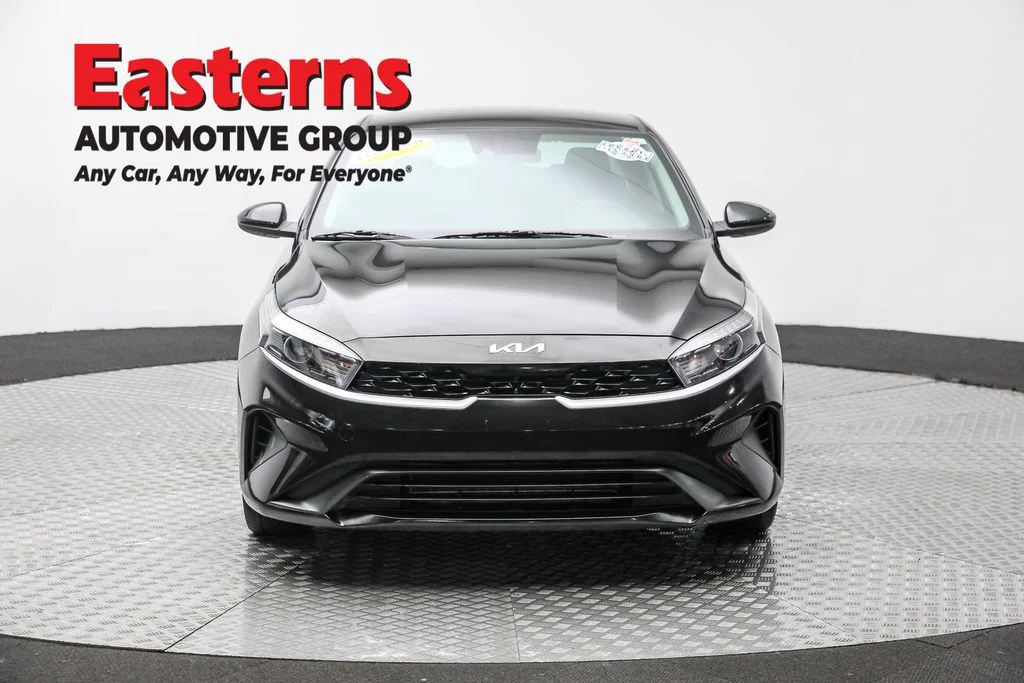 Used 2024 Black Kia LXS image 2
