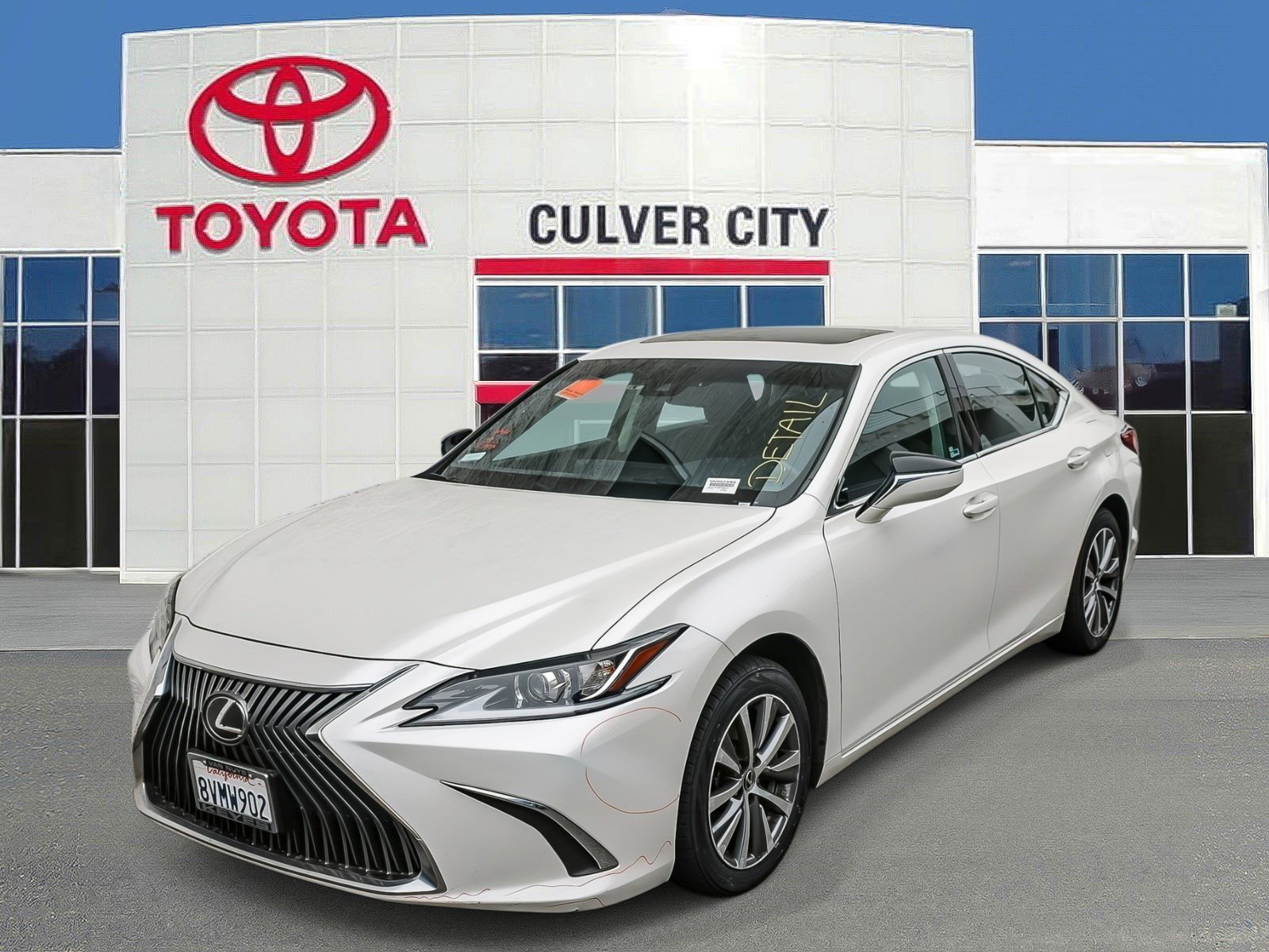 2021 Lexus ES 350 350's photo