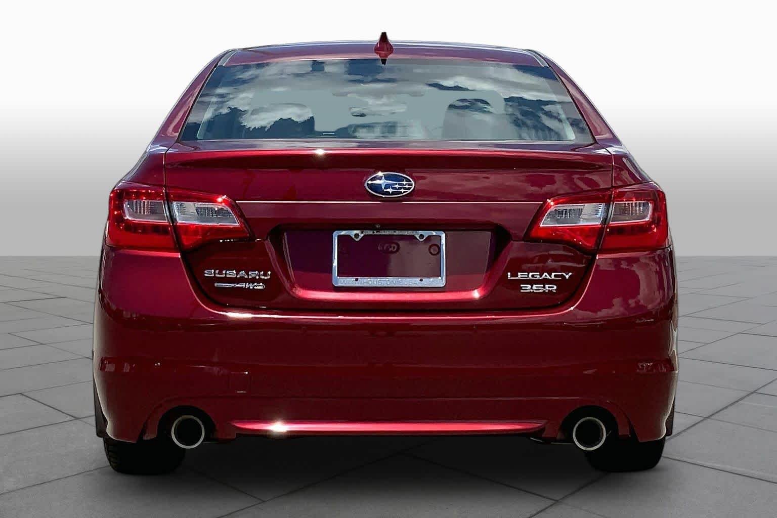 Pre-Owned 2017 Subaru Legacy Limited