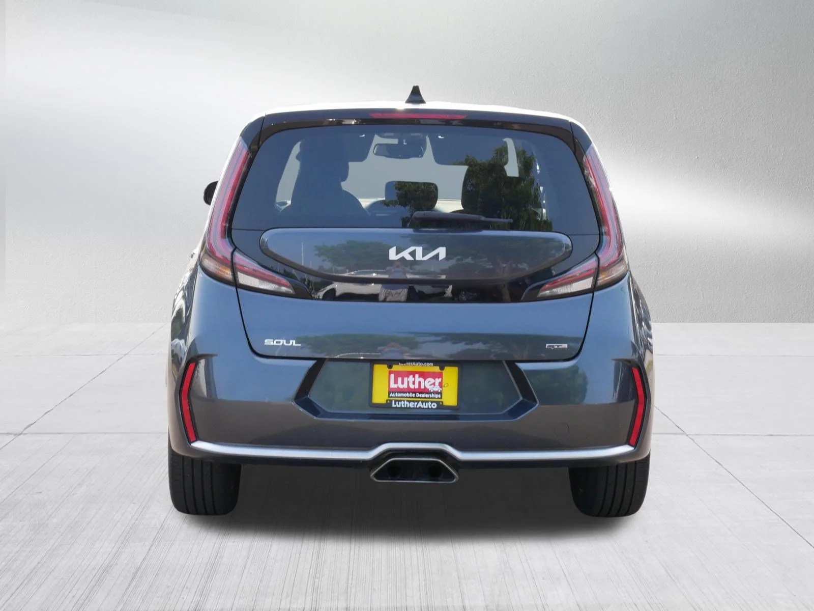 Used 2023 Gravity Gray Kia GT-Line image 6