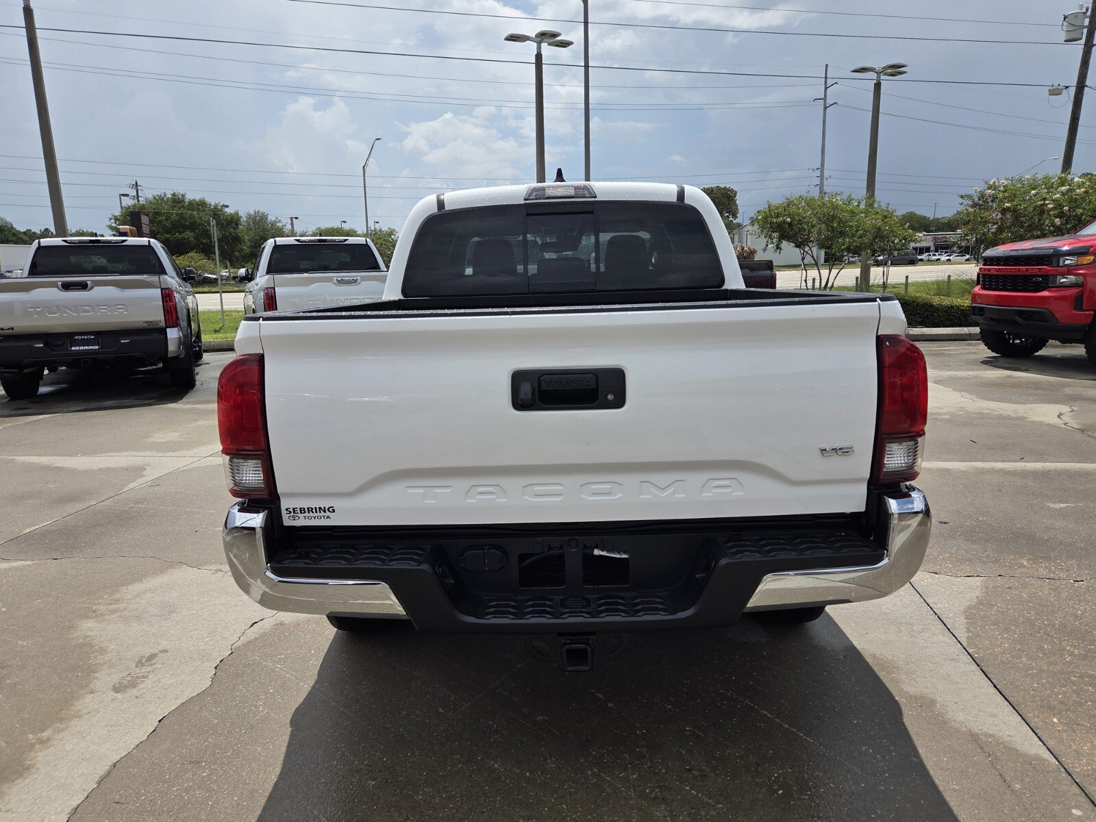 Used 2023 Ice Toyota SR5 image 7