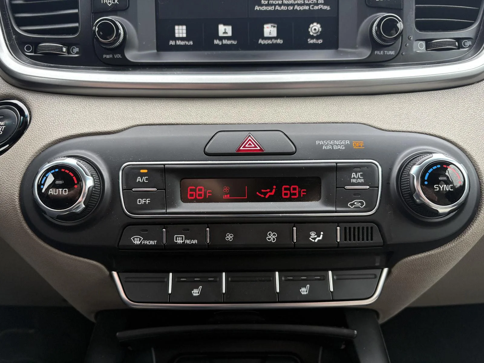 Used 2020 Passion Red Kia S V6 image 7