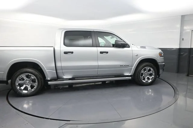 New 2026 Silver Zynith Exterior Paint RAM Big Horn/Lone Star image 10